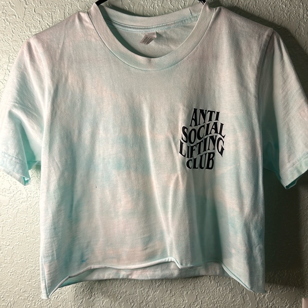 Antisocial lifting crop size small